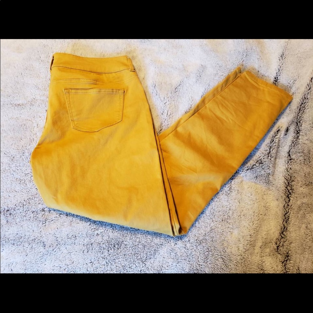 Maurice’s jeans